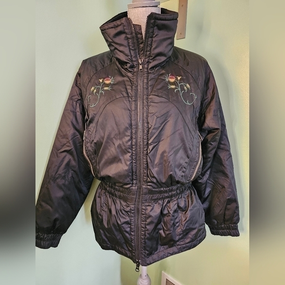 Snuggler Jackets & Blazers - Vintage black Snuggler Ski wear jacket ladies 10
